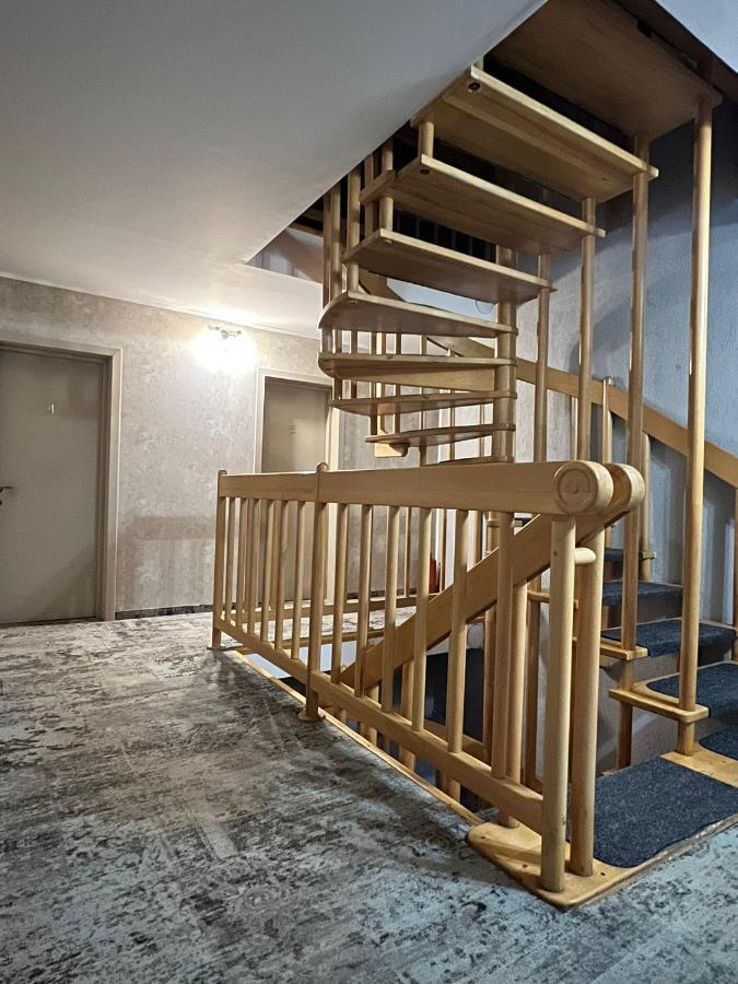 Pensiunea Crescent Predeal Esterno foto