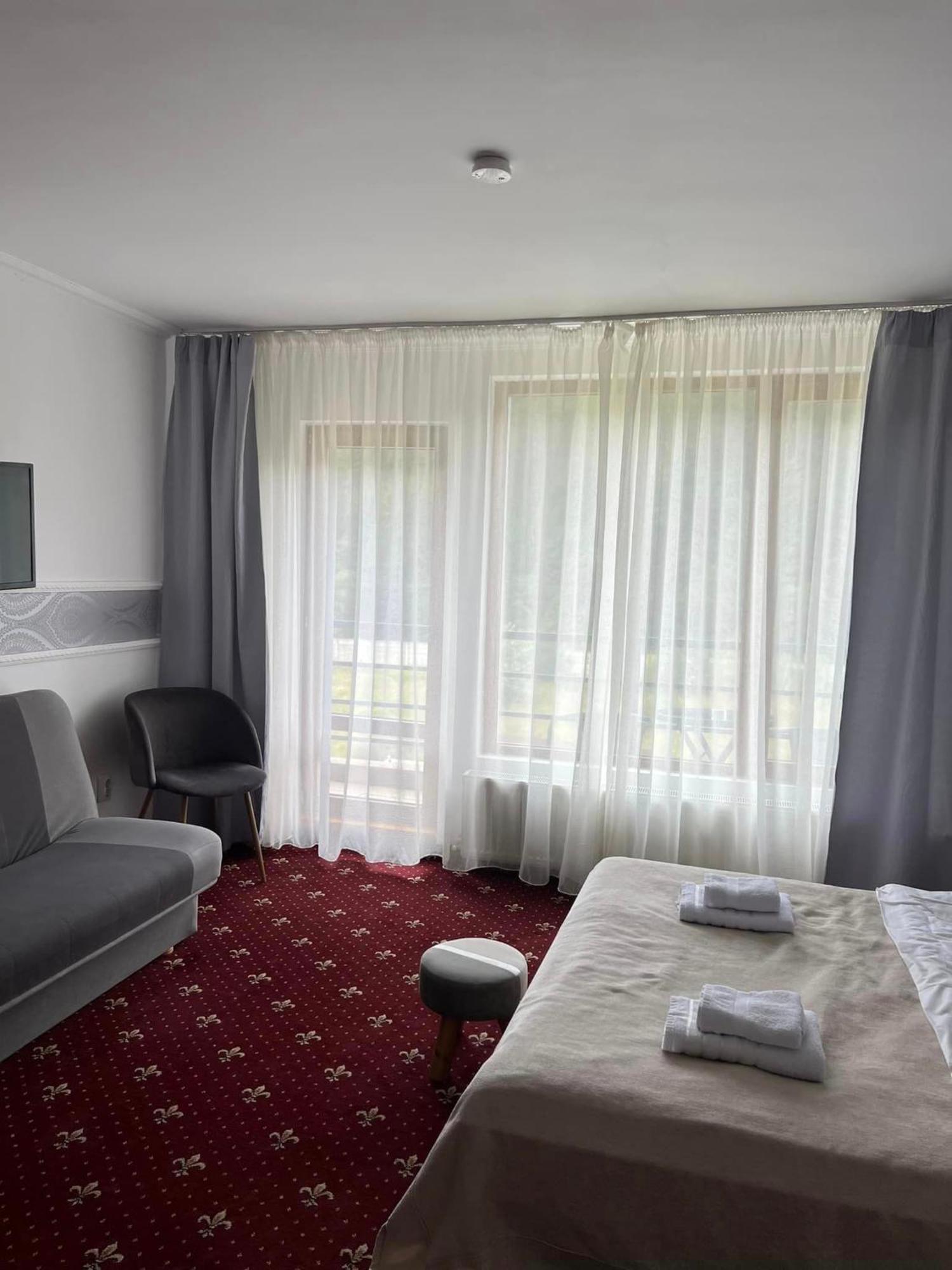 Pensiunea Crescent Predeal Esterno foto